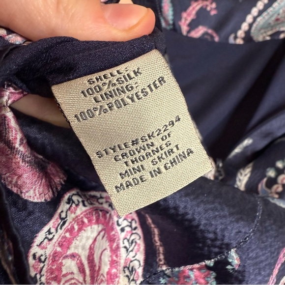 Thurley - Crown Of Thornes Mini Skirt - 100% silk - Nautical/mermaid - US 4 - Picture 10 of 13